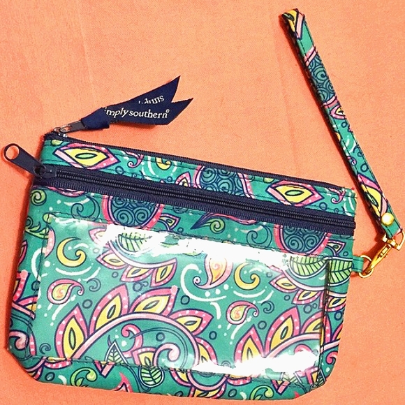 🍑Simply Southern Large Teal Paisley Wristlet🍑 - Picture 5 of 9